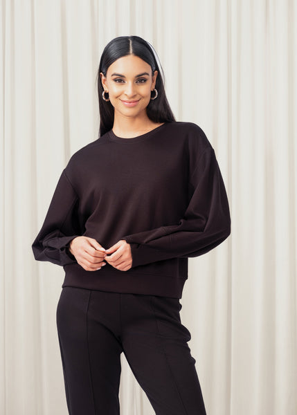 Hero Leisure Top with Pintuck Sleeve