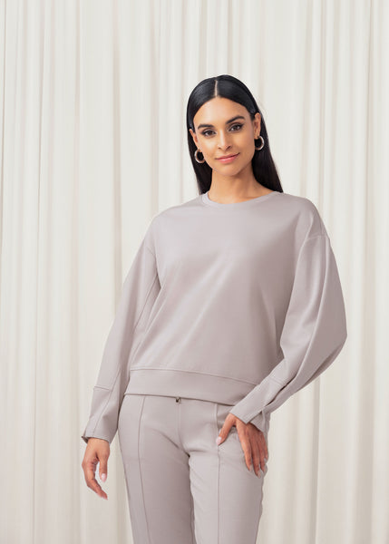 Hero Leisure Top with Pintuck Sleeve